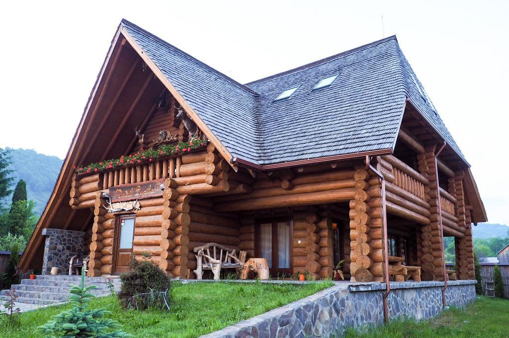 Vadul Lupilor Hotel Моисей Екстериор снимка