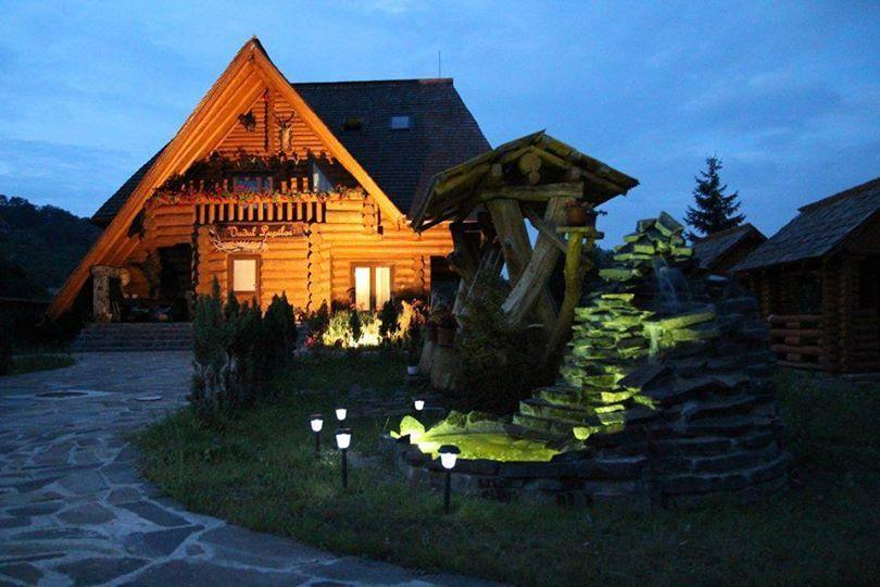 Vadul Lupilor Hotel Моисей Екстериор снимка