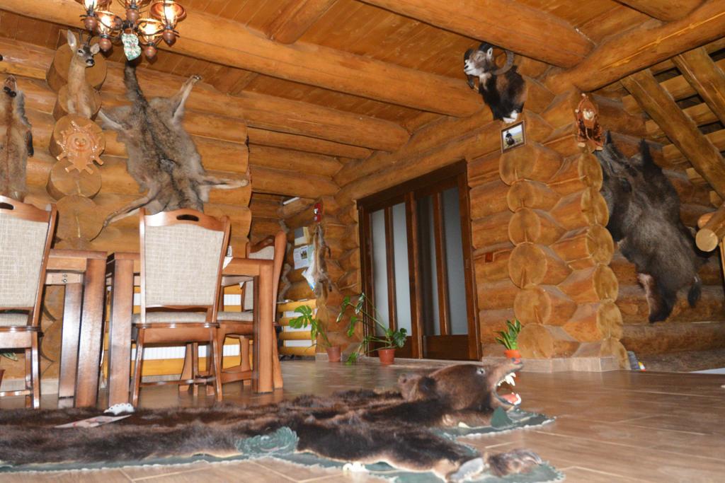 Vadul Lupilor Hotel Моисей Екстериор снимка